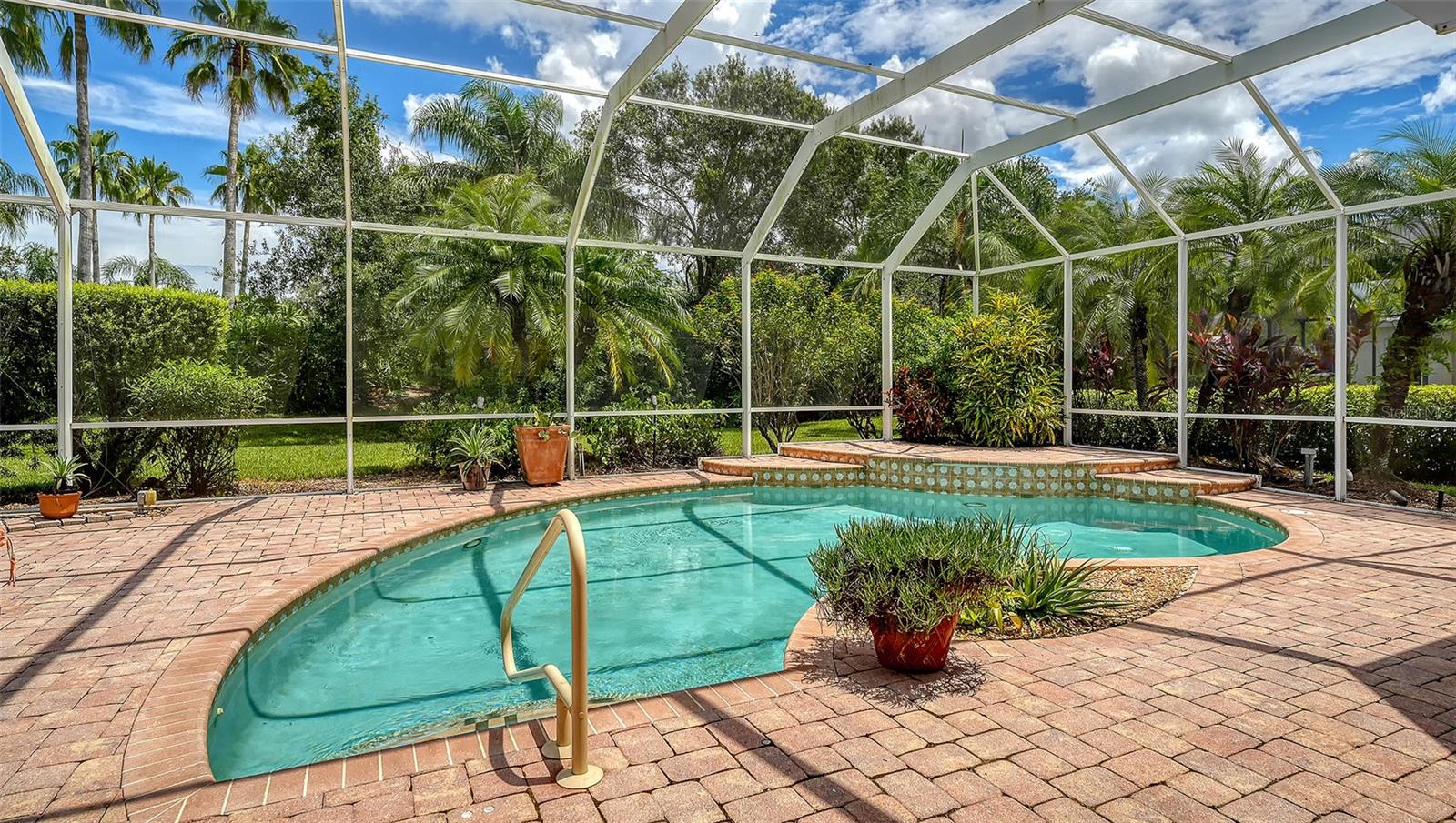 Image 30 of 89 For 6909 Lennox Place