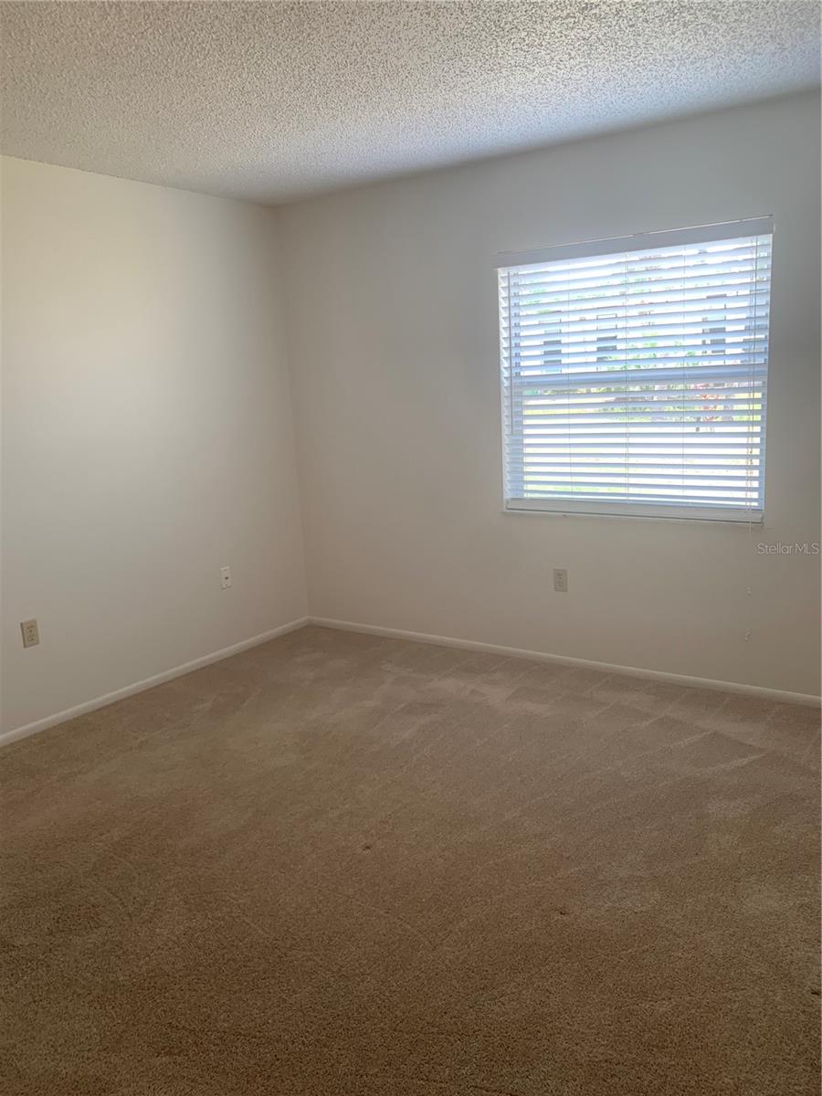 Image 15 of 17 For 3223 Beneva Road 103