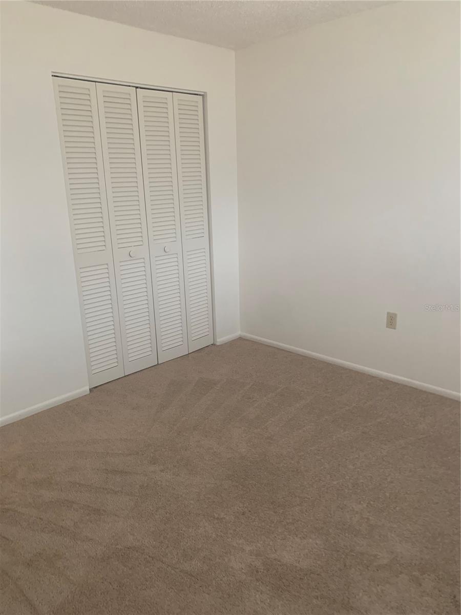 Image 9 of 17 For 3223 Beneva Road 103