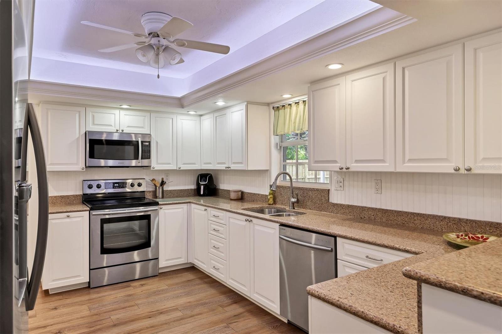 Image 15 of 36 For 1003 45th Street W