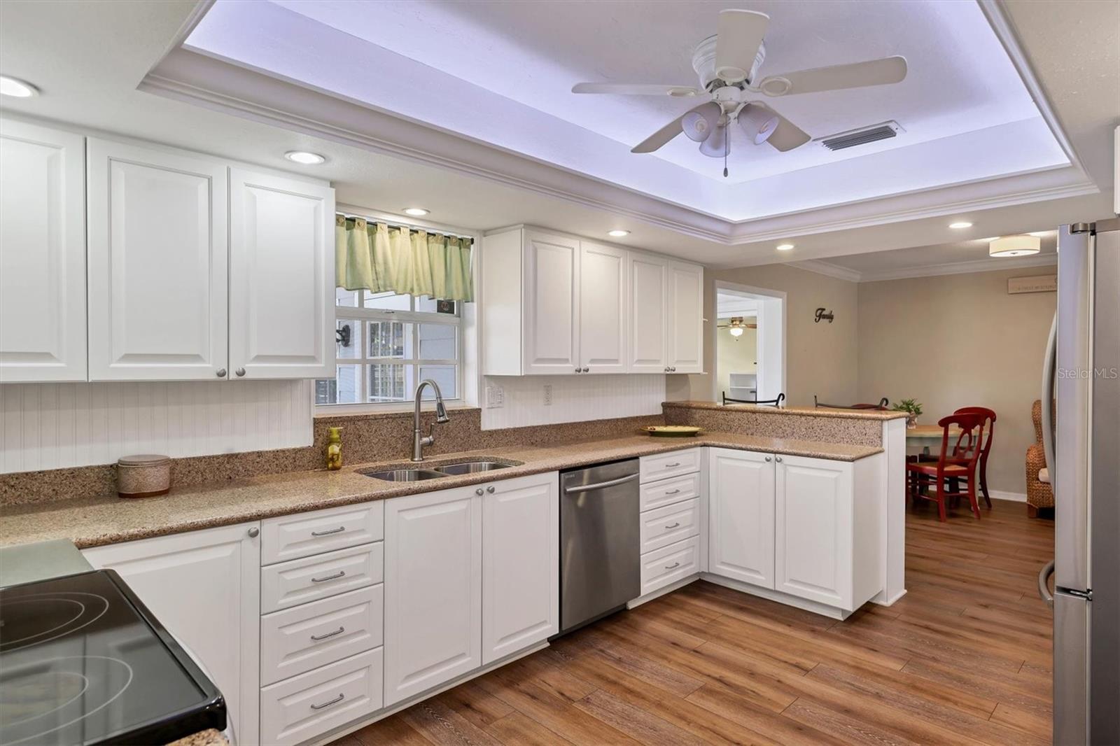Image 16 of 36 For 1003 45th Street W