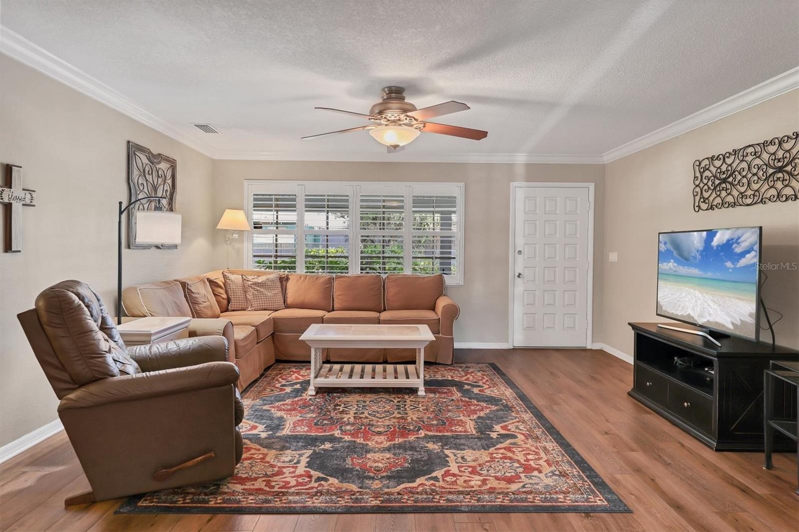 Image 6 of 36 For 1003 45th Street W