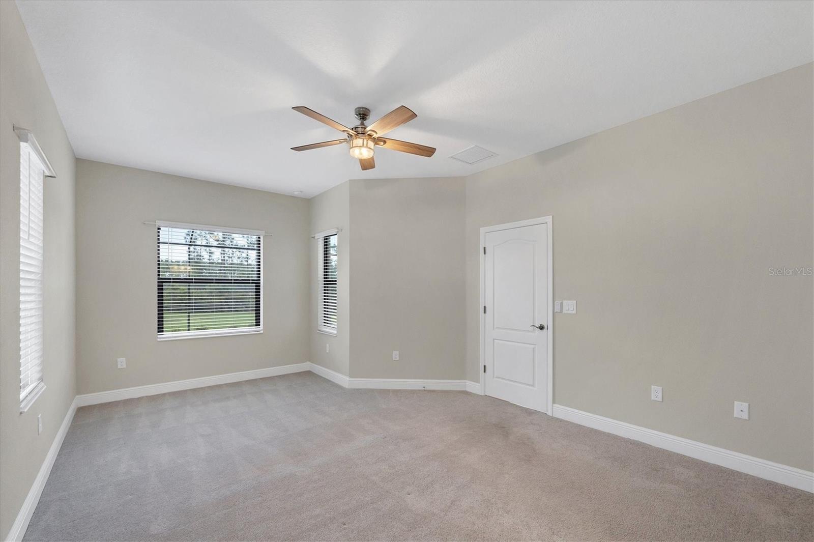 Image 17 of 66 For 249 Palmaria Court