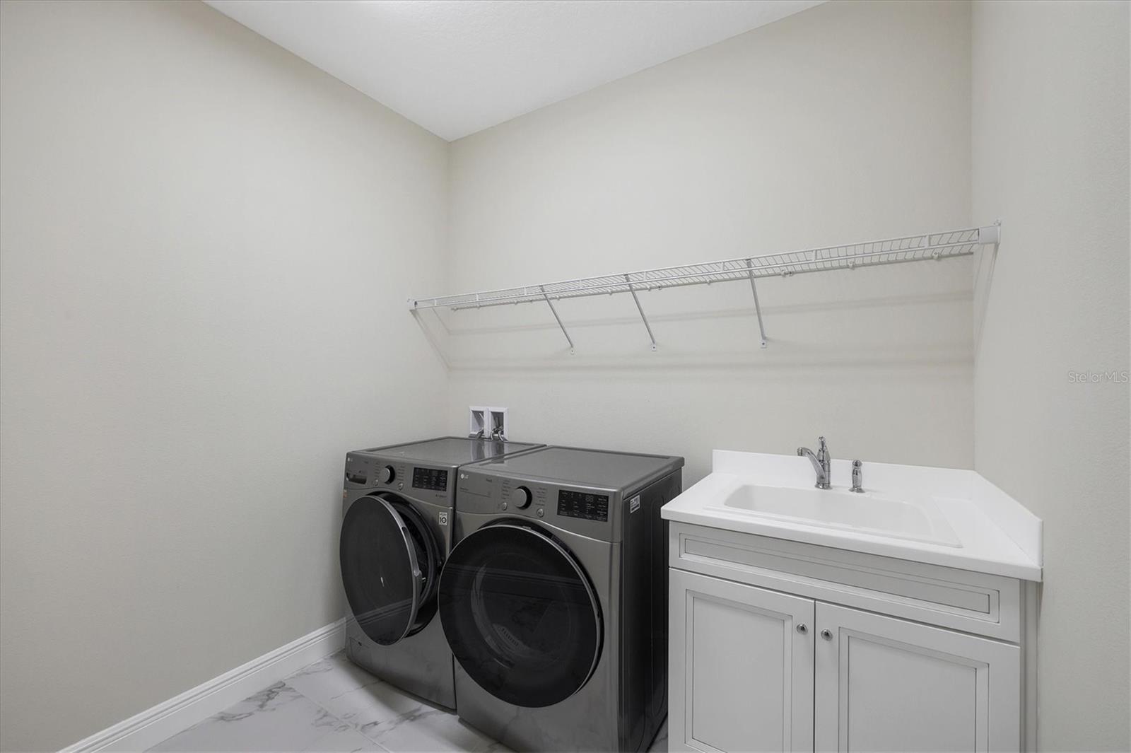 Image 32 of 66 For 249 Palmaria Court