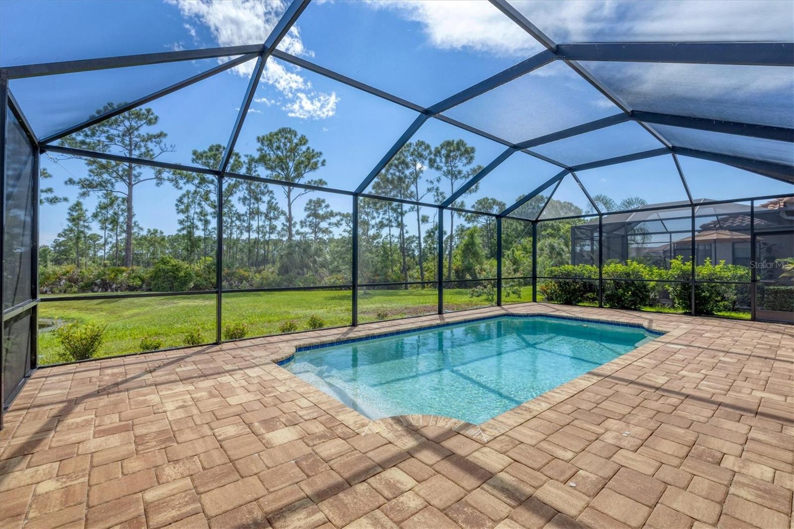 Image 35 of 66 For 249 Palmaria Court