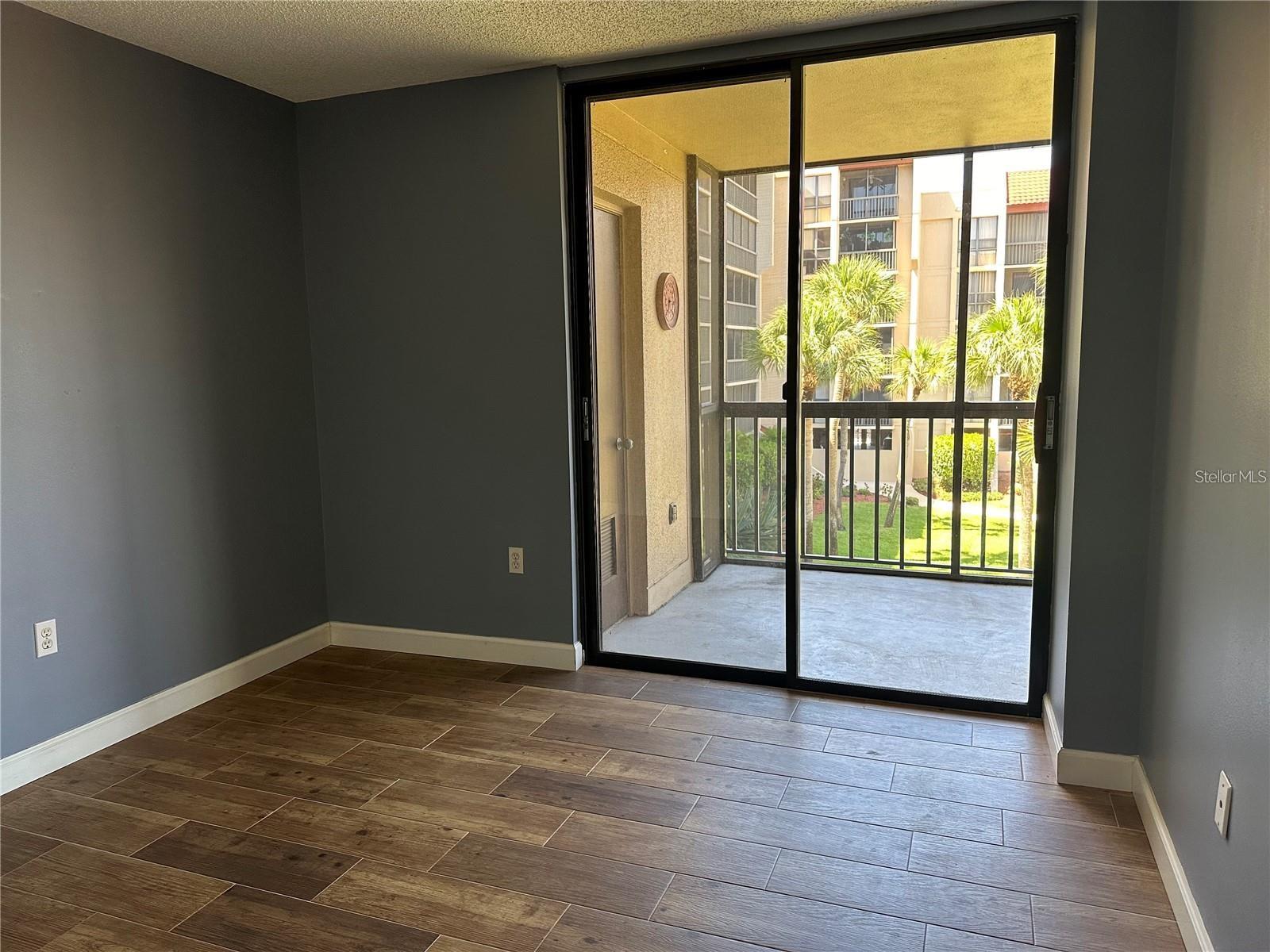 Image 7 of 8 For 21405 Olean Boulevard 327