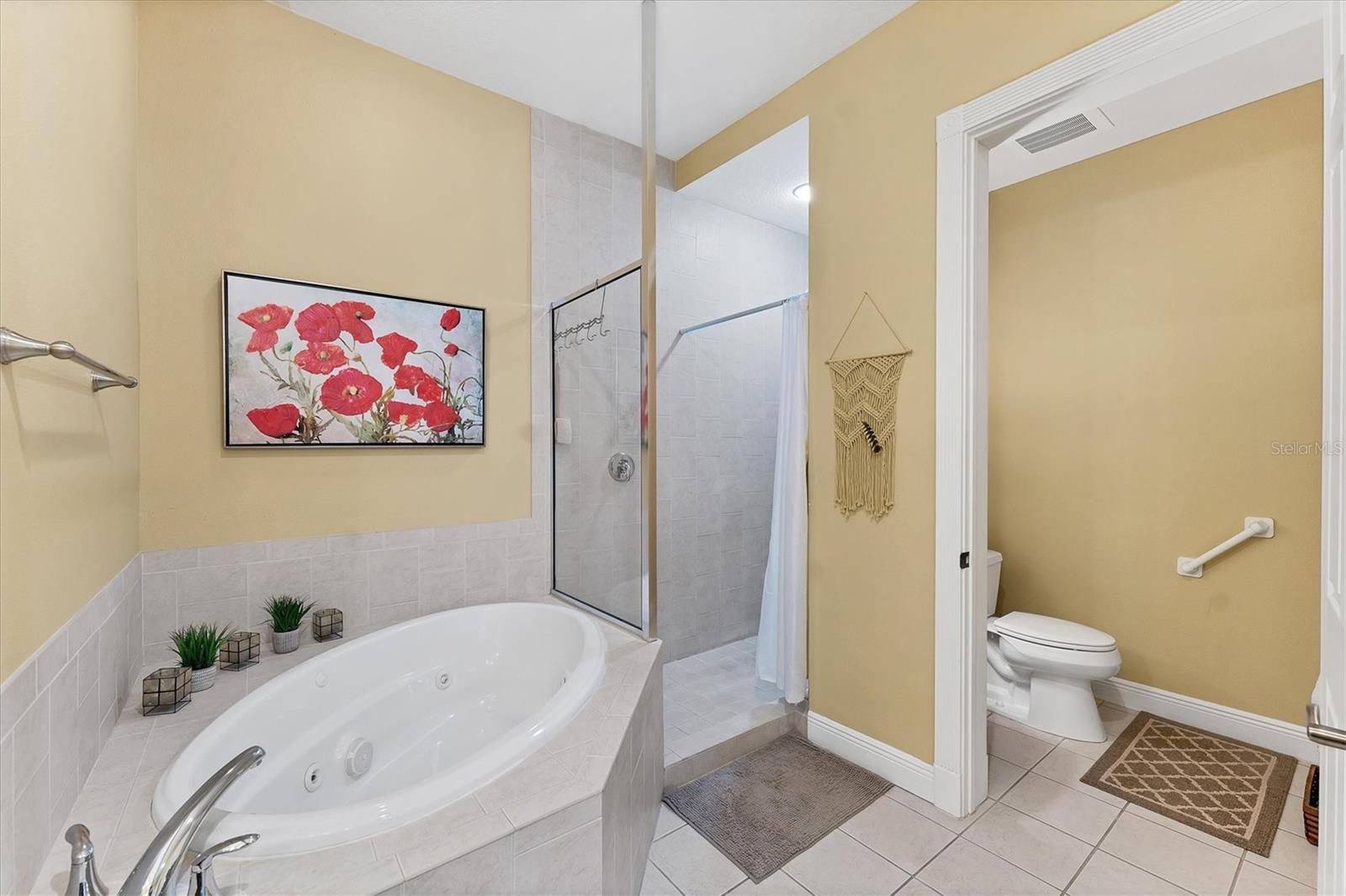 Image 15 of 35 For 5246 Manorwood Drive 4c