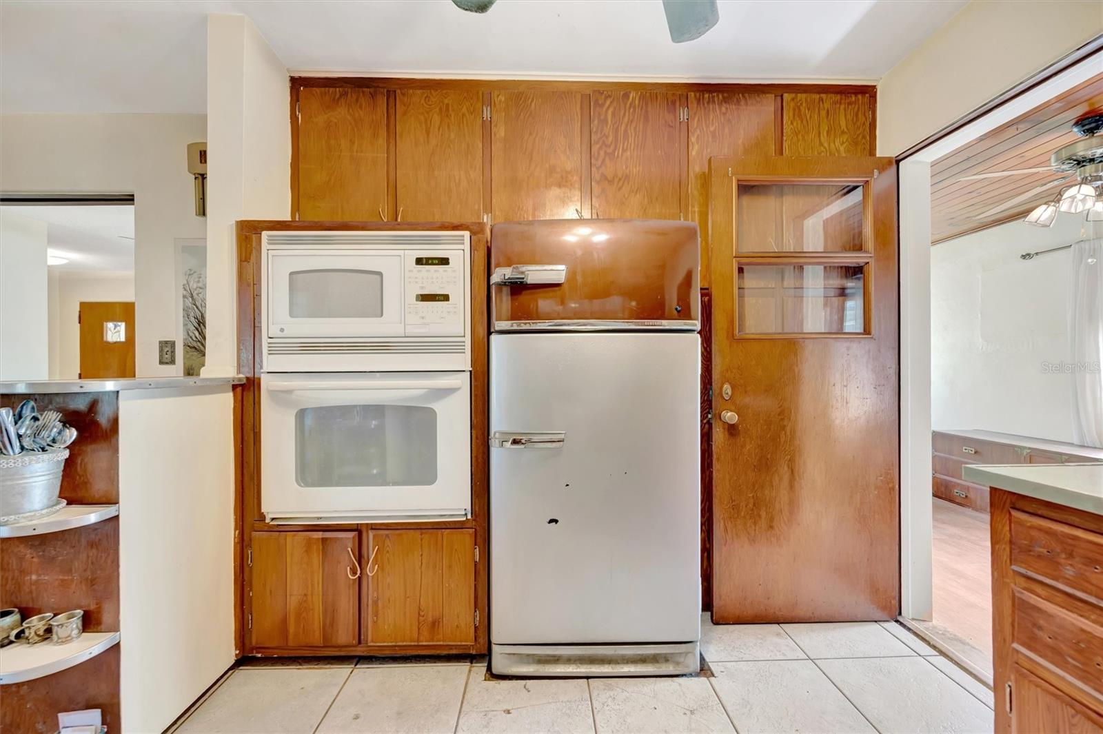 Image 20 of 46 For 1622 18th Avenue W