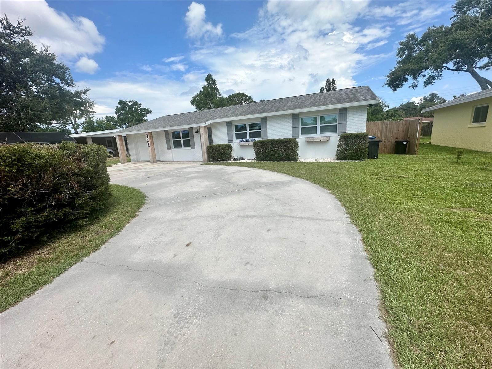 Details for 3203 52nd Avenue Drive W, BRADENTON, FL 34207