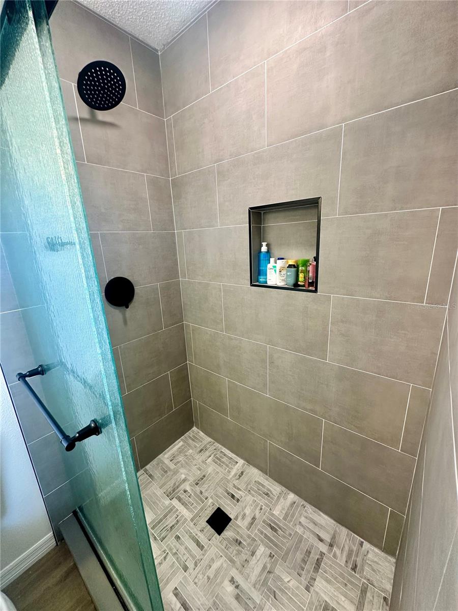 Image 30 of 38 For 3203 52nd Avenue Drive W