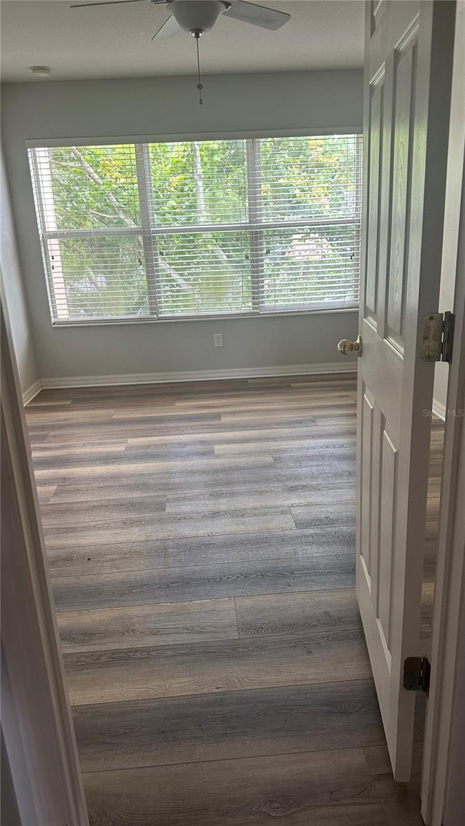 Image 11 of 18 For 1125 Grantham Drive