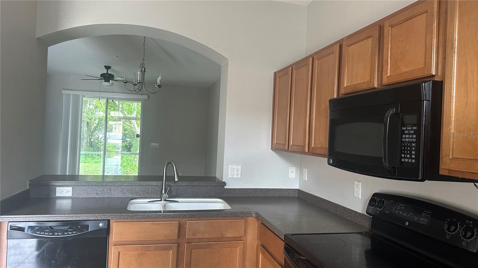 Image 8 of 18 For 1125 Grantham Drive