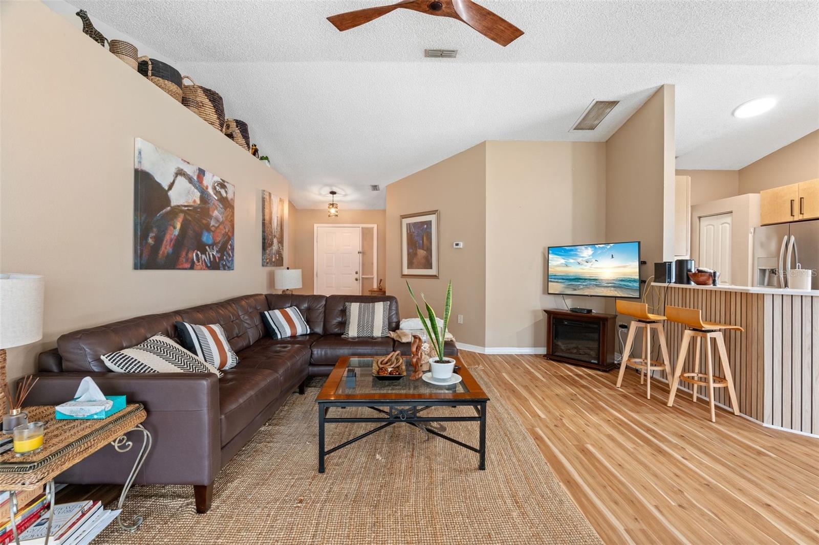Image 13 of 32 For 6932 43rd Court E
