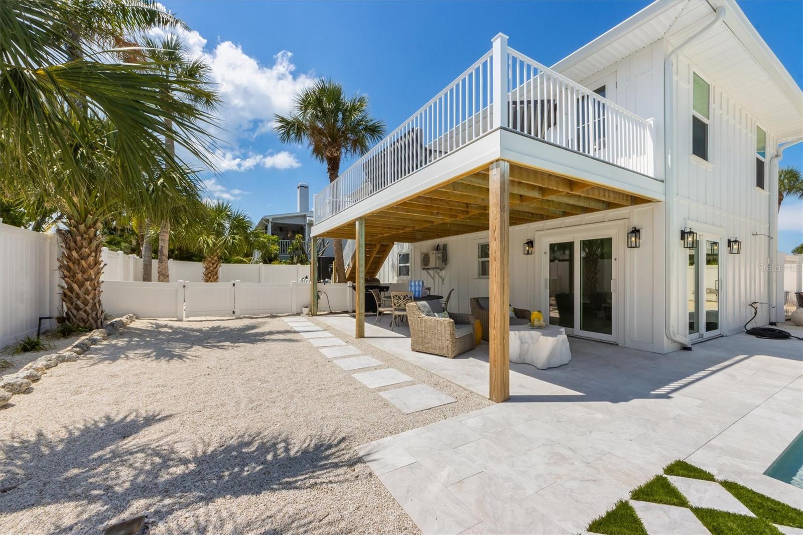 Image 41 of 50 For 7 Palm Harbor Drive