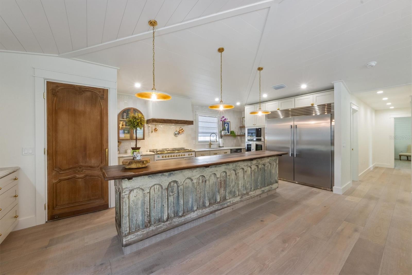 Image 9 of 50 For 7 Palm Harbor Drive