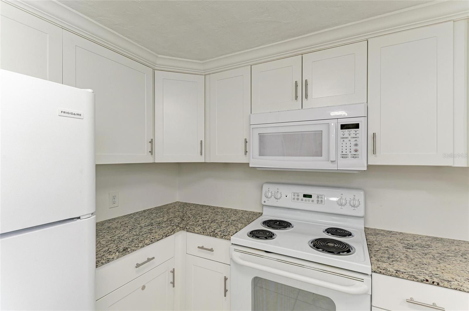 Image 11 of 50 For 7331 Cass Circle