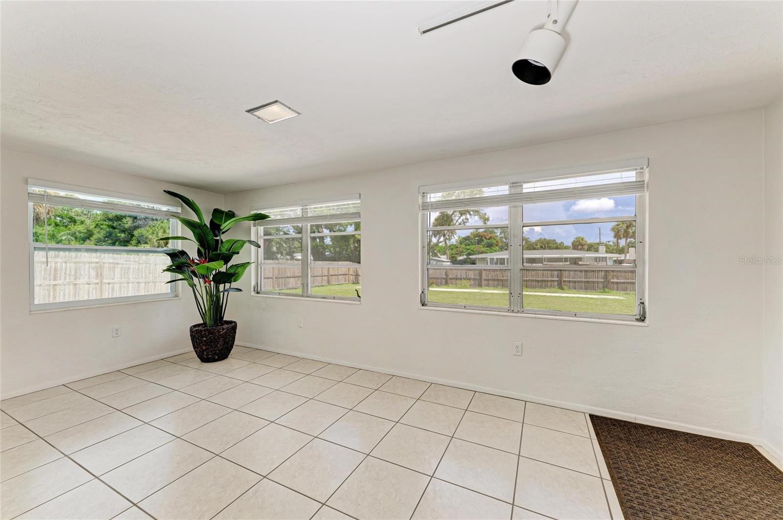 Image 14 of 50 For 7331 Cass Circle