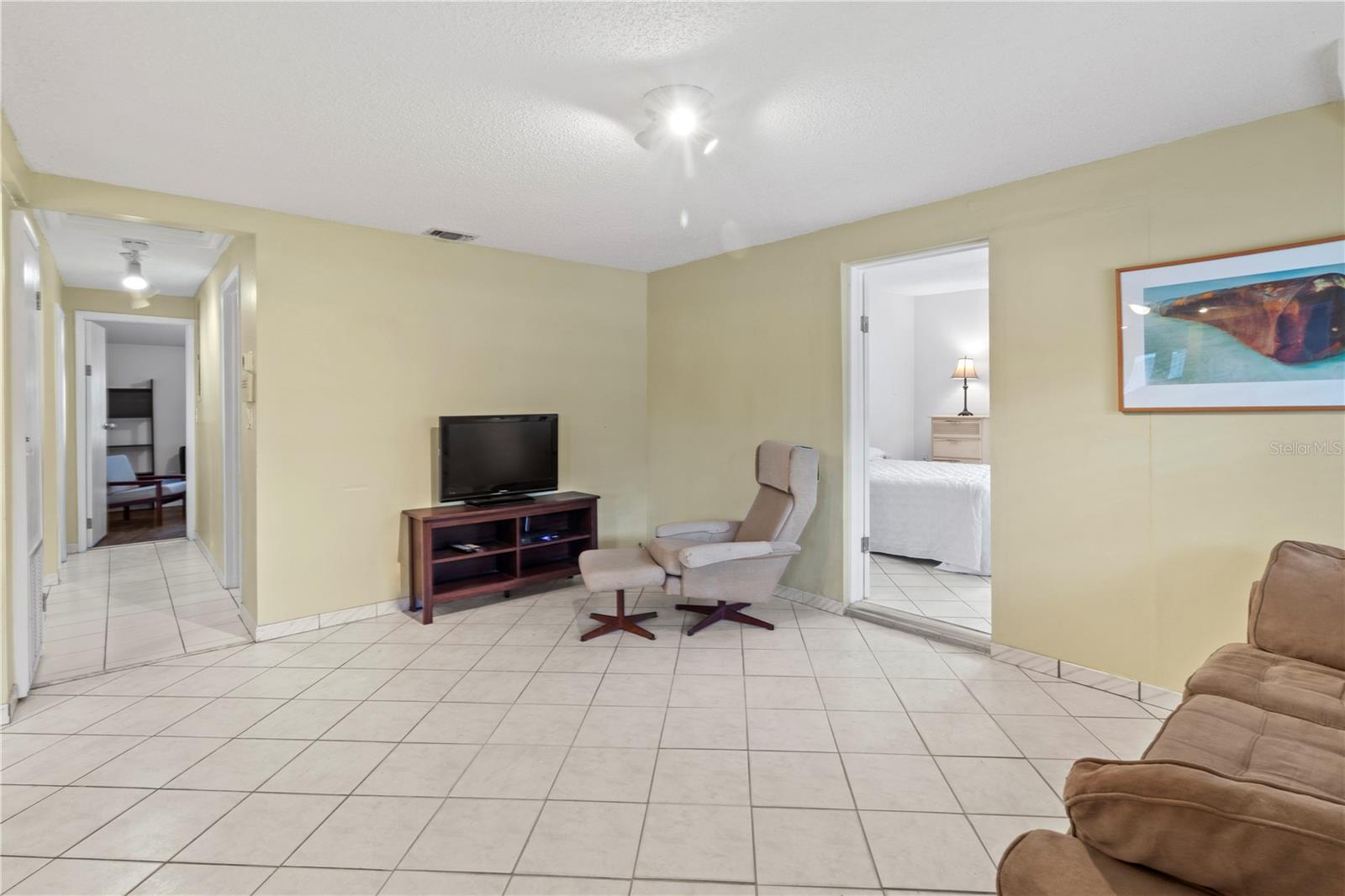 Image 16 of 62 For 10905 50th Street