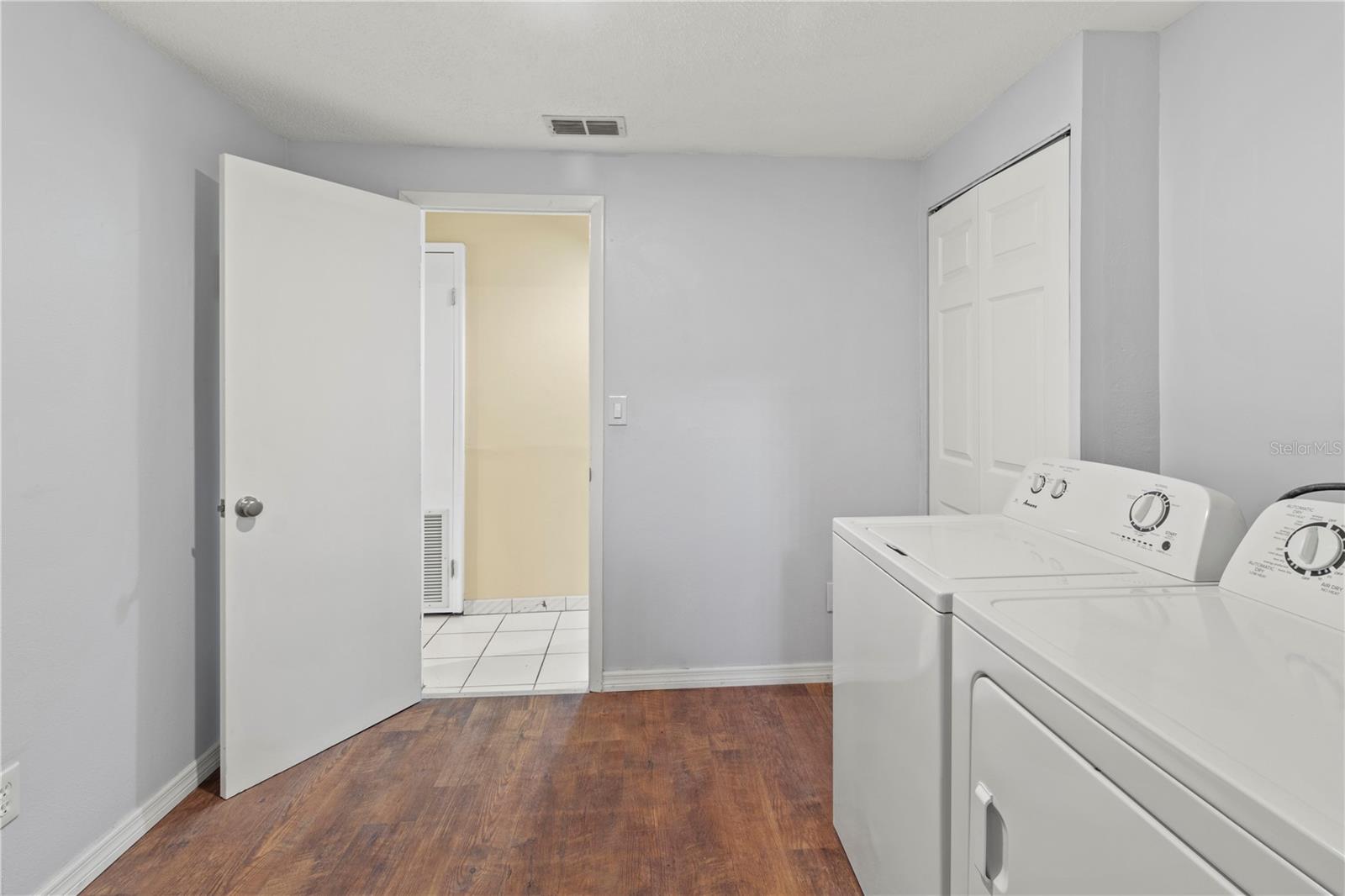 Image 30 of 62 For 10905 50th Street