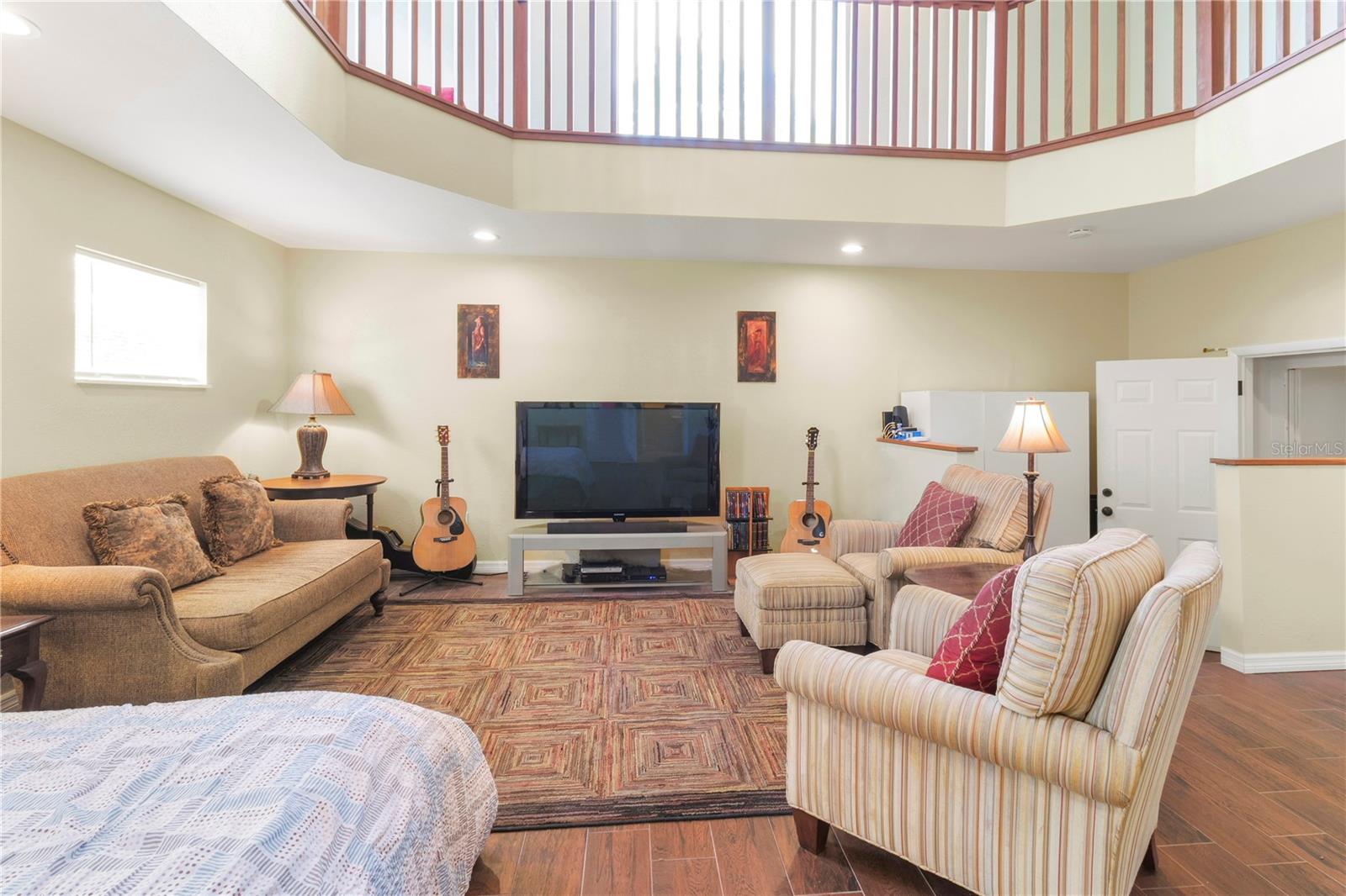 Image 33 of 62 For 10905 50th Street