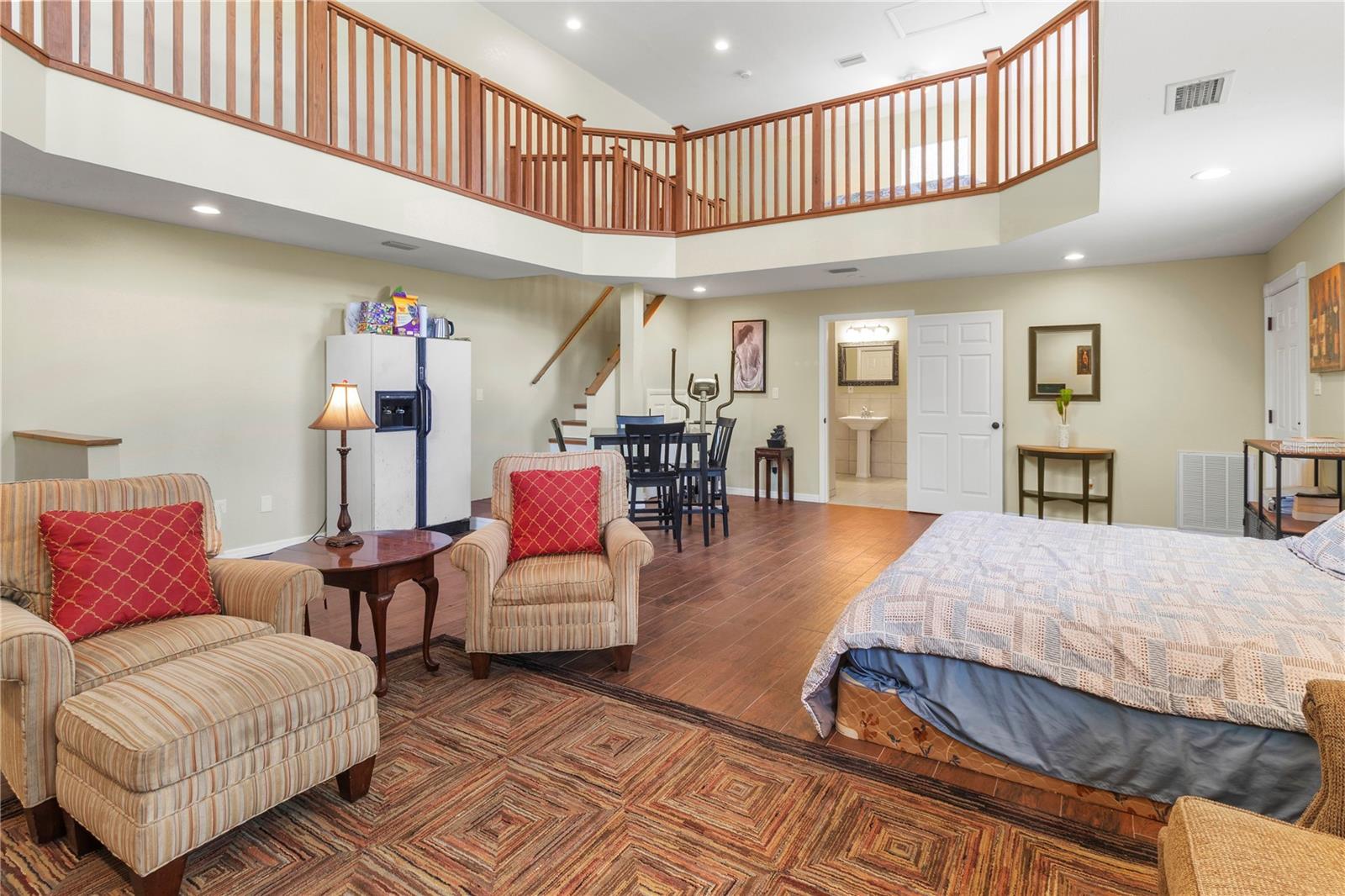 Image 35 of 62 For 10905 50th Street