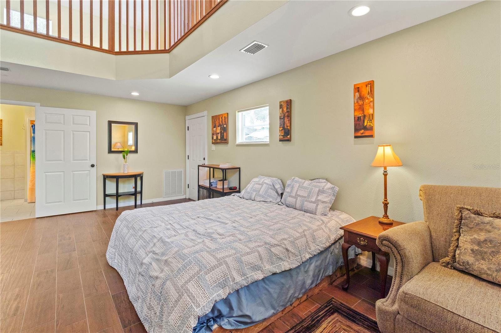 Image 36 of 62 For 10905 50th Street