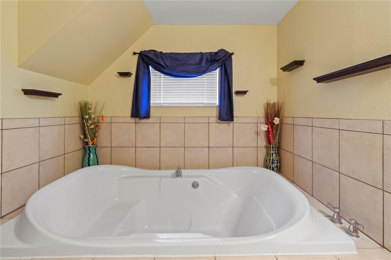 Image 46 of 62 For 10905 50th Street