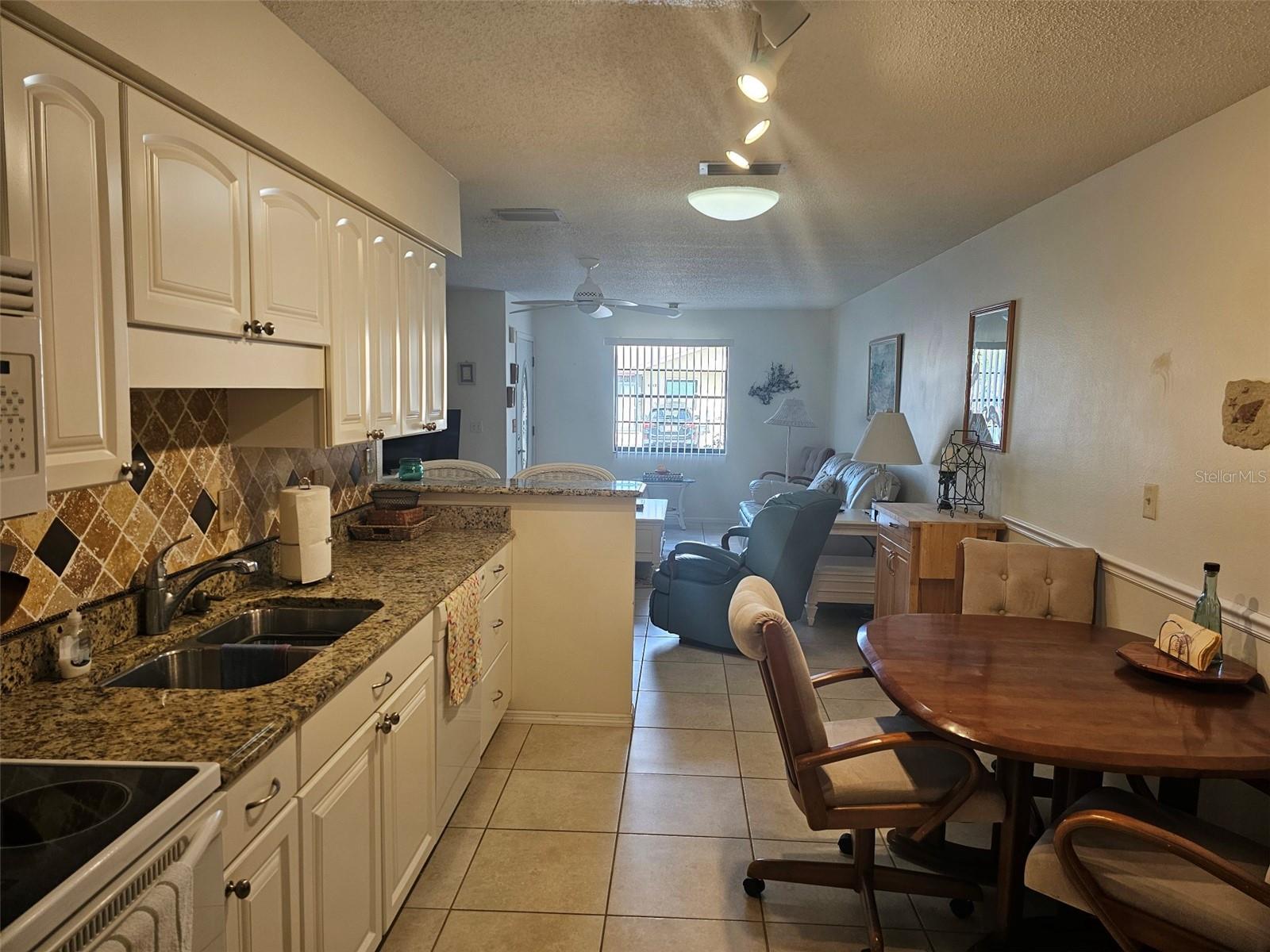 Image 11 of 29 For 4209 66th Street Circle W