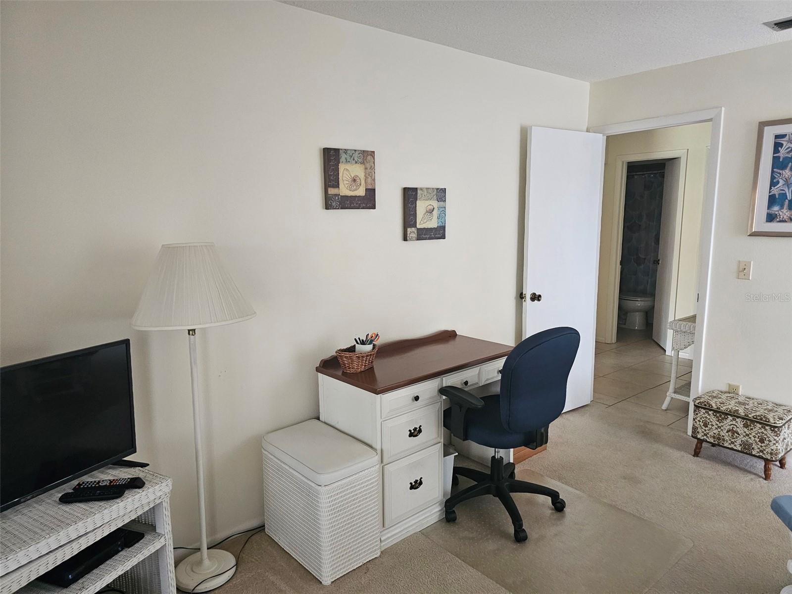 Image 21 of 29 For 4209 66th Street Circle W