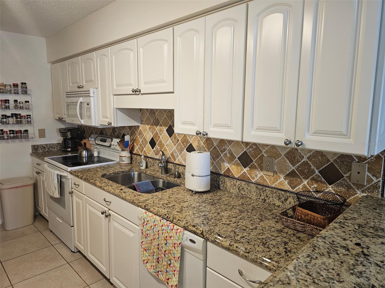 Image 9 of 29 For 4209 66th Street Circle W
