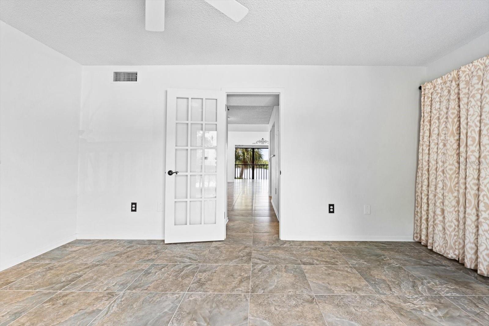Image 23 of 46 For 1520 Pelican Point Drive Ba251