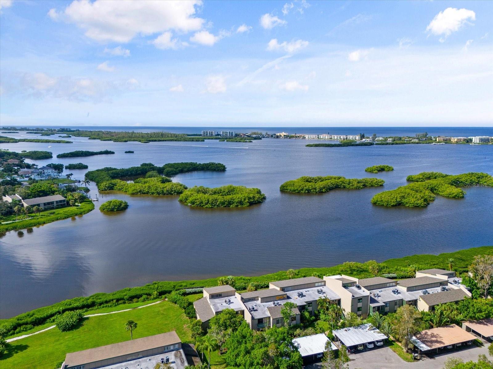 Image 31 of 46 For 1520 Pelican Point Drive Ba251