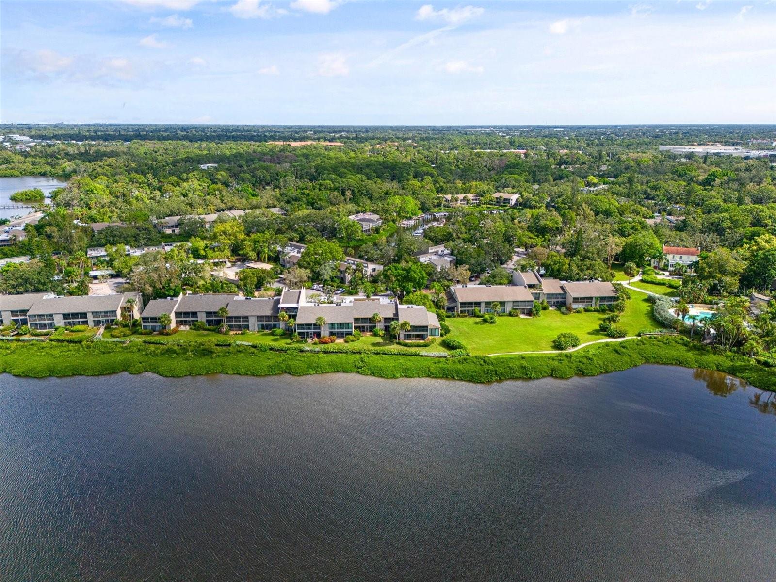 Image 40 of 46 For 1520 Pelican Point Drive Ba251