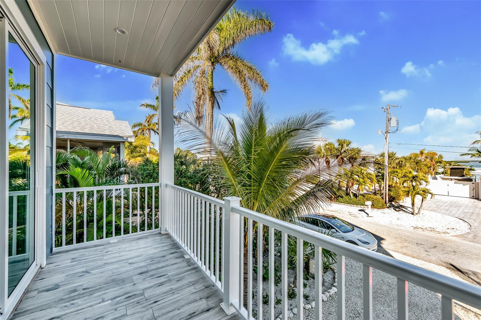 Image 15 of 54 For 2210 Avenue A