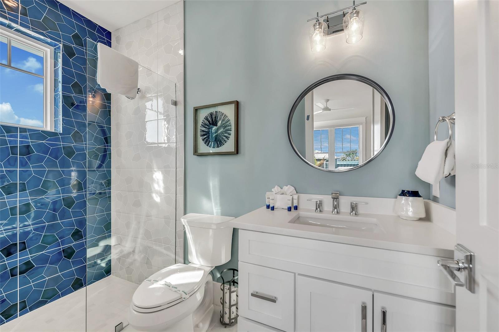 Image 31 of 54 For 2210 Avenue A