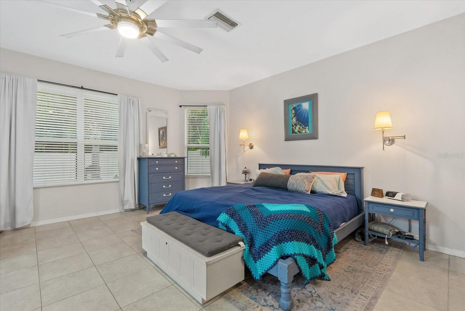 Image 21 of 44 For 1602 Pinyon Pine Drive