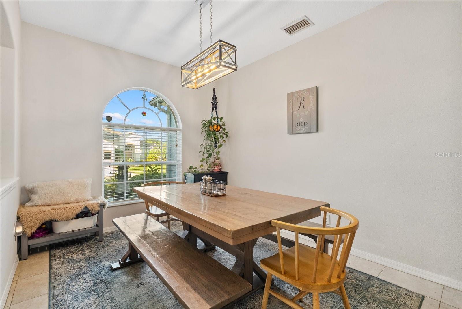 Image 3 of 44 For 1602 Pinyon Pine Drive