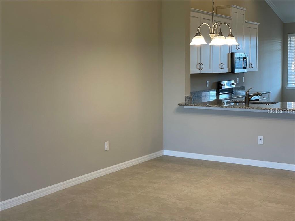 Image 3 of 15 For 13823 Messina Loop 203