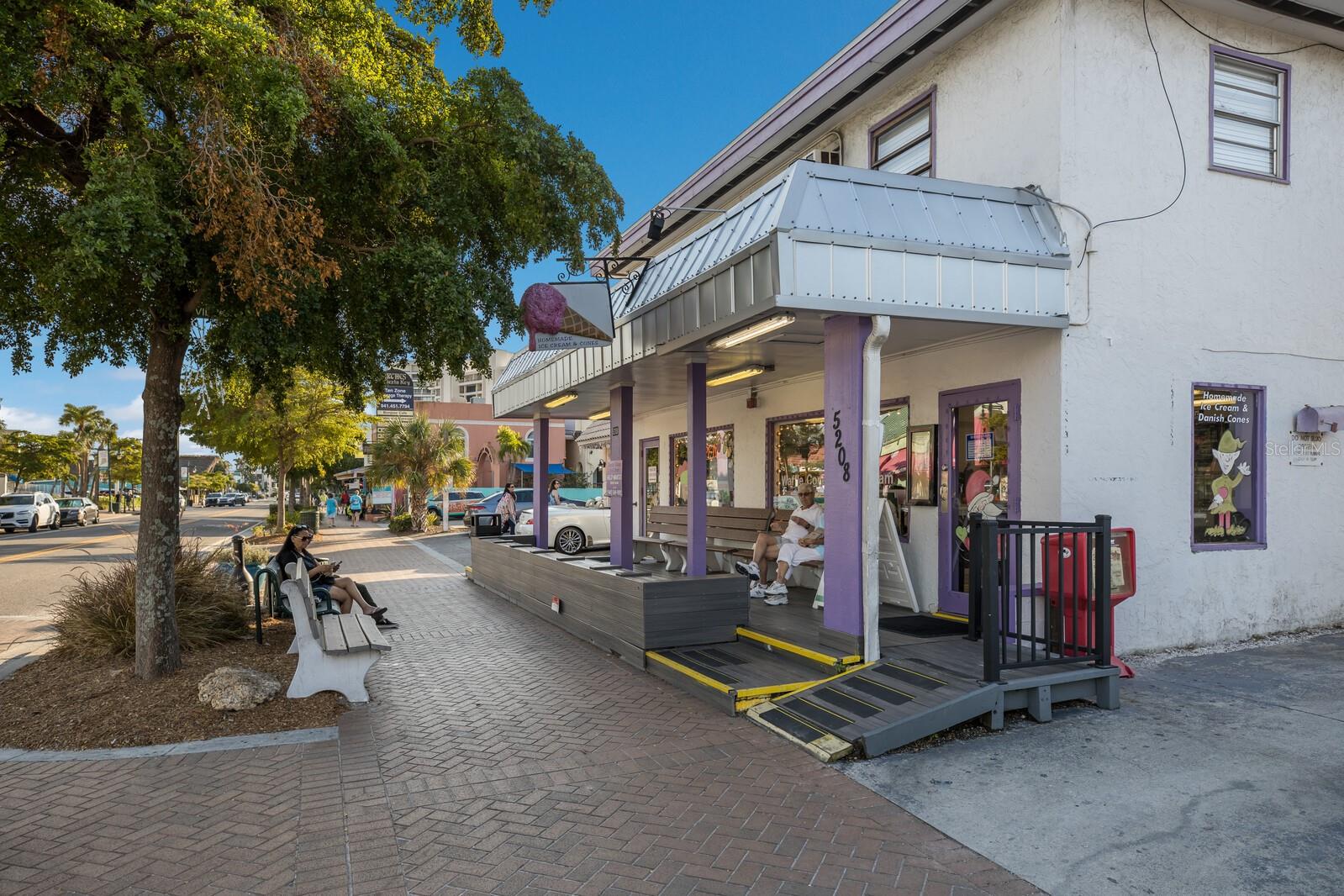 Image 92 of 96 For 130 Ogden Street