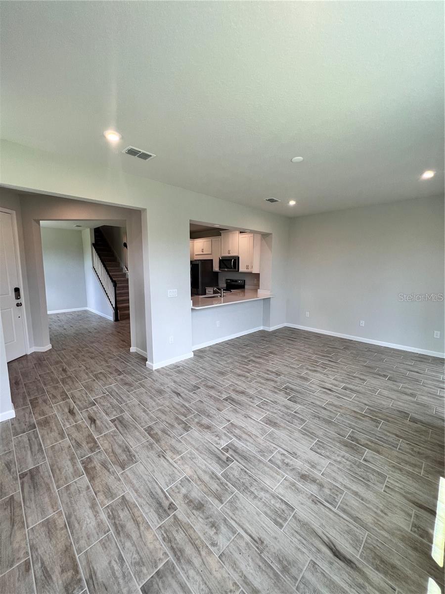 Image 11 of 25 For 11844 Sky Acres Terrace