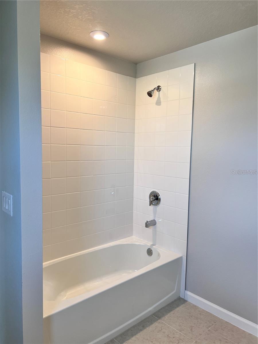 Image 15 of 25 For 11844 Sky Acres Terrace