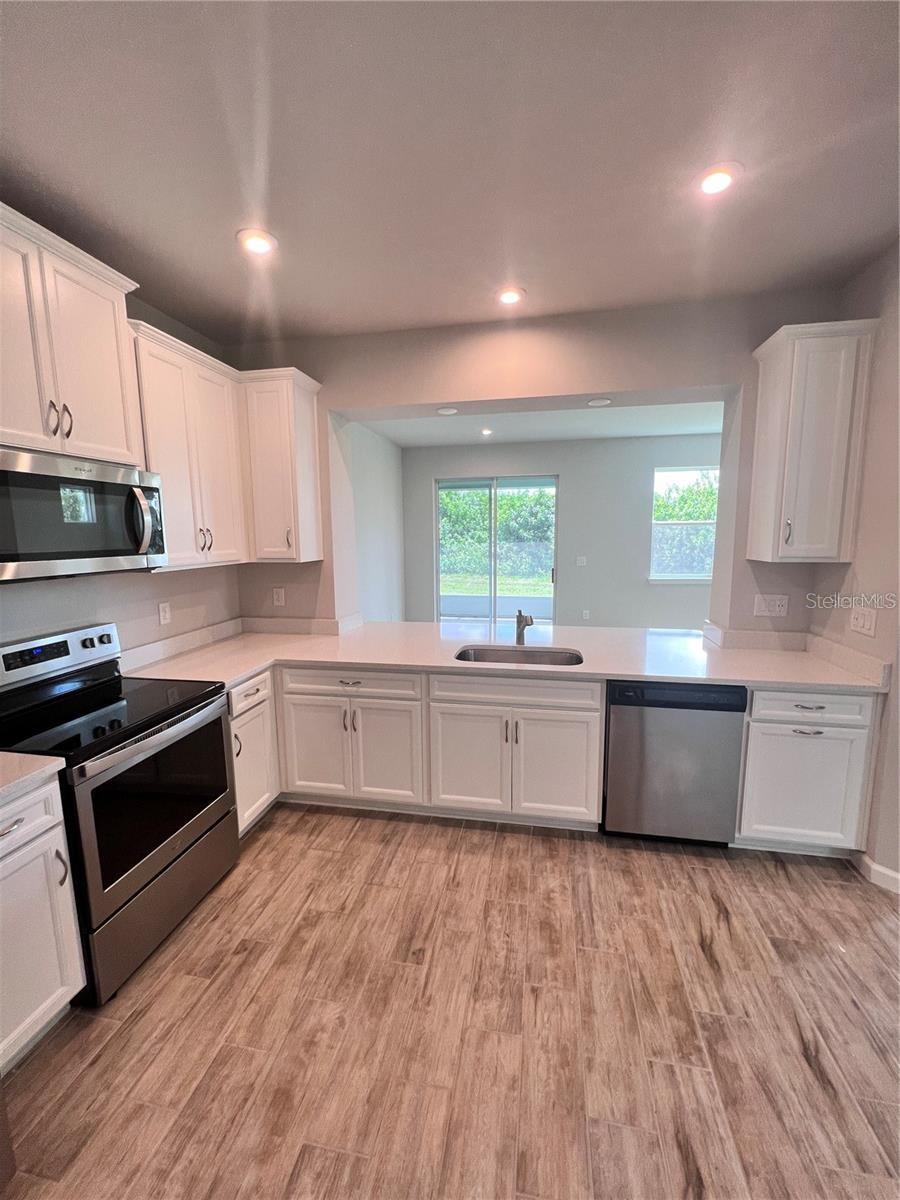 Image 6 of 25 For 11844 Sky Acres Terrace