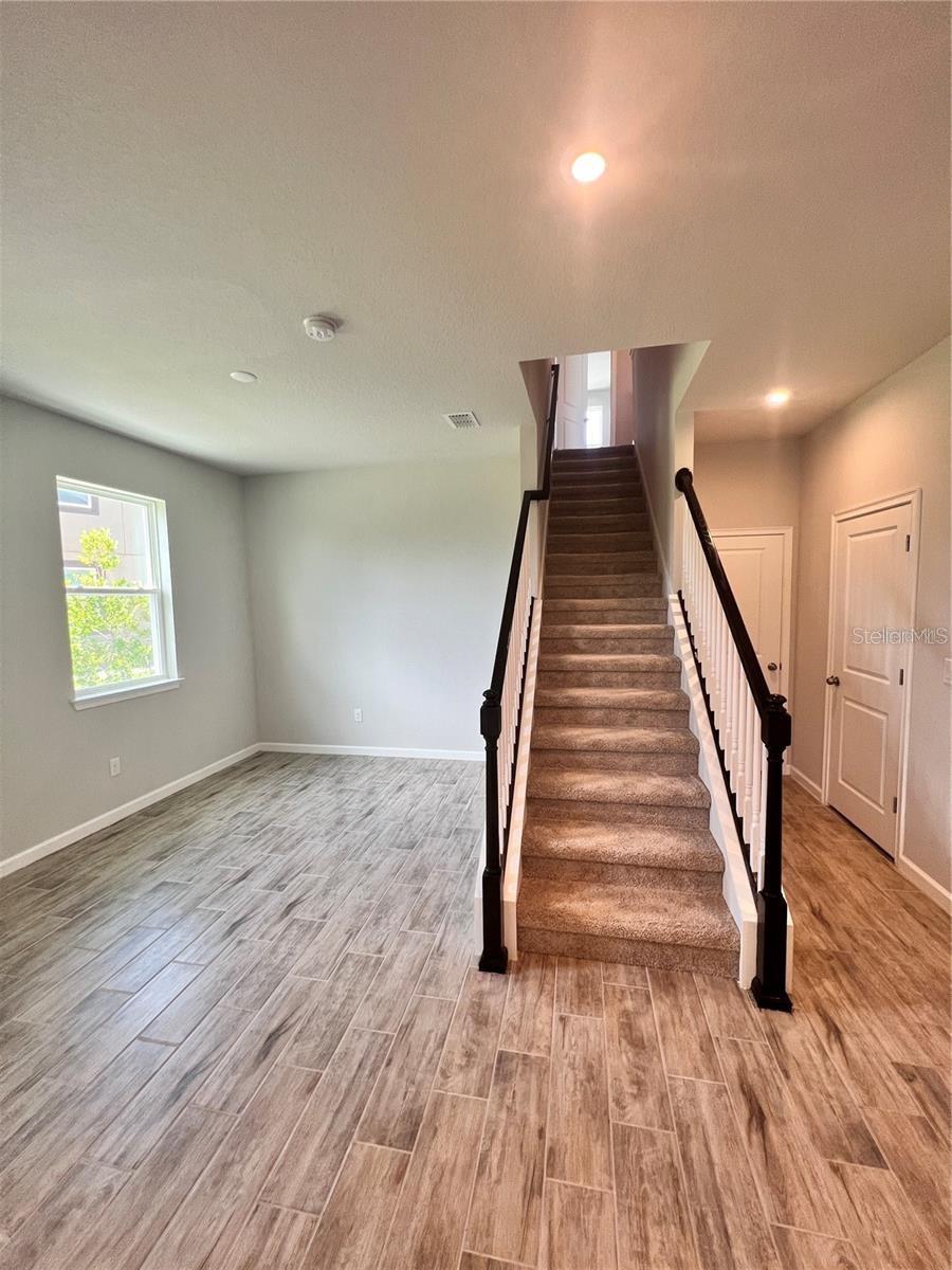 Image 9 of 25 For 11844 Sky Acres Terrace