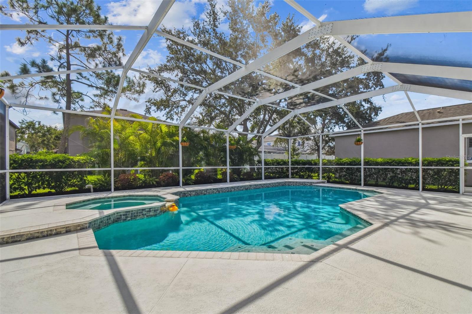 Image 2 of 52 For 1627 Shady Oaks Drive