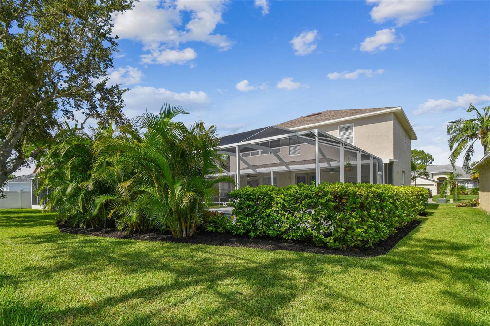 Image 4 of 52 For 1627 Shady Oaks Drive