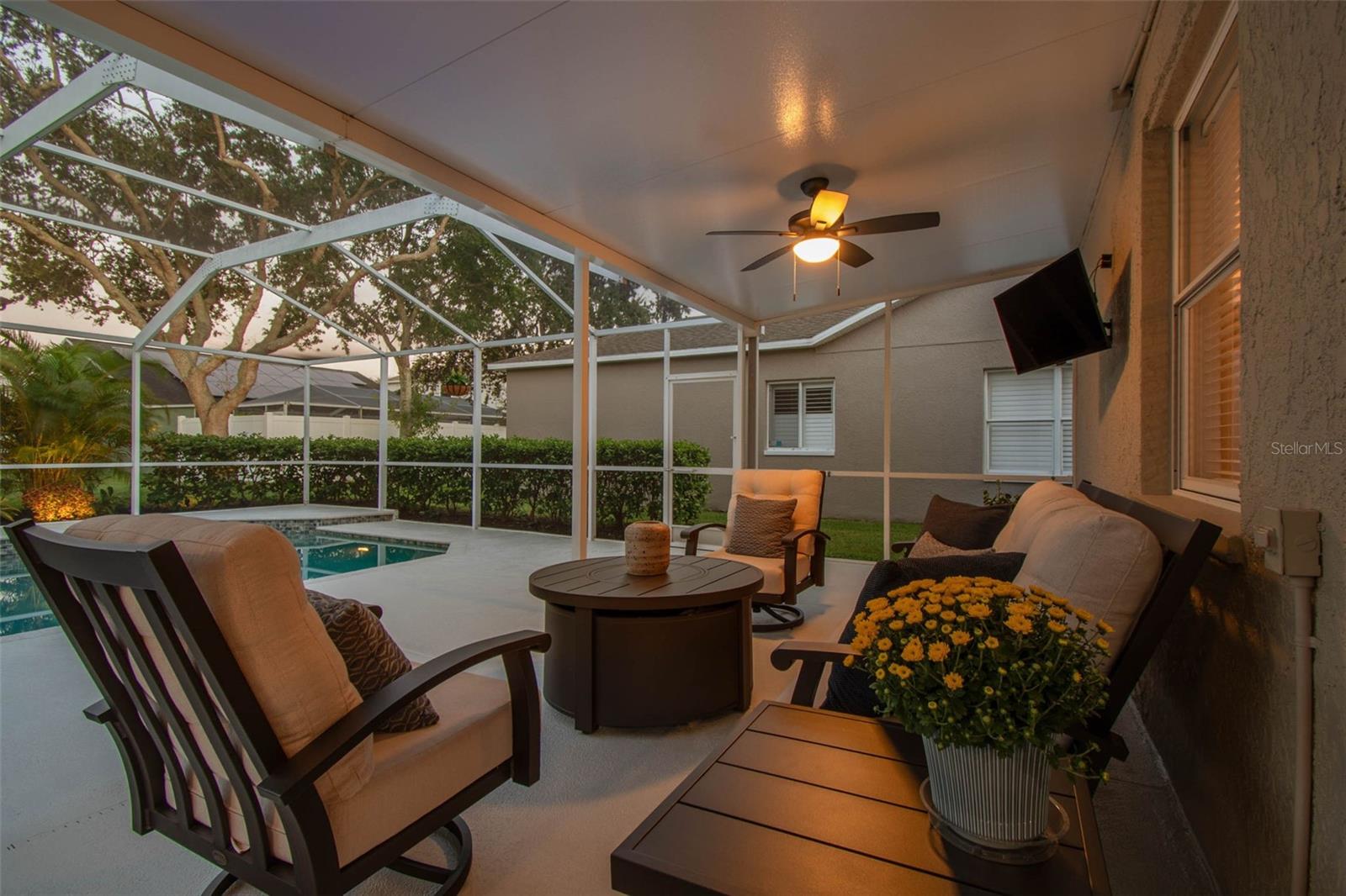 Image 43 of 52 For 1627 Shady Oaks Drive