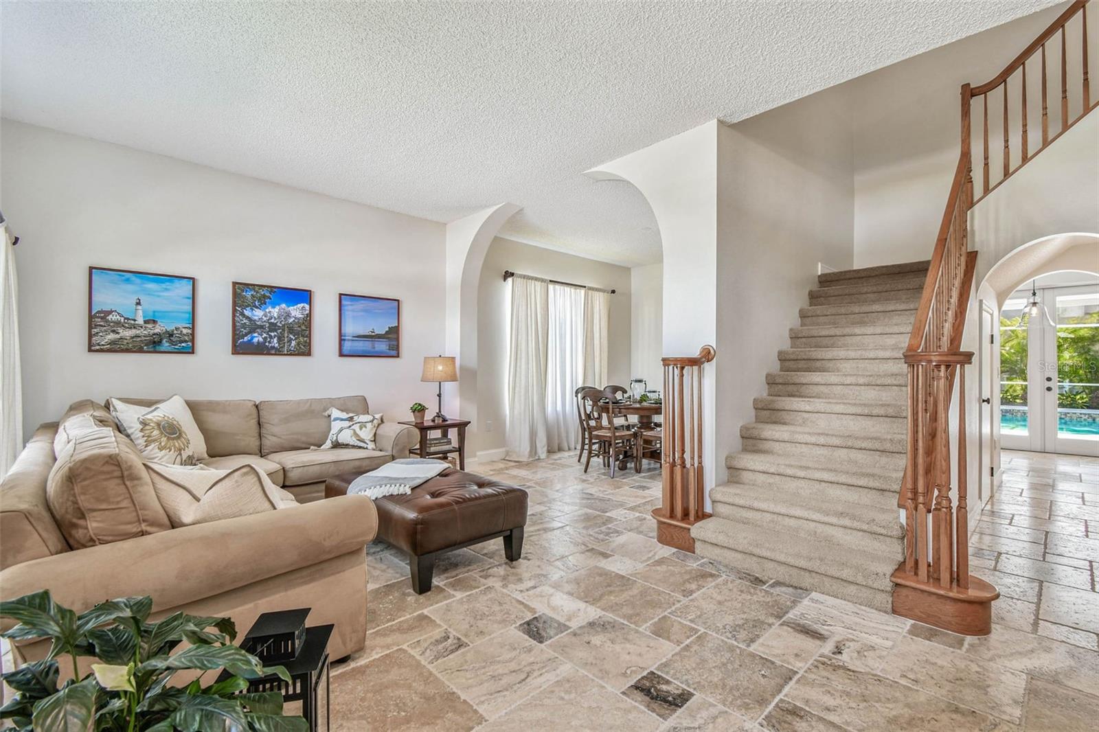Image 5 of 52 For 1627 Shady Oaks Drive