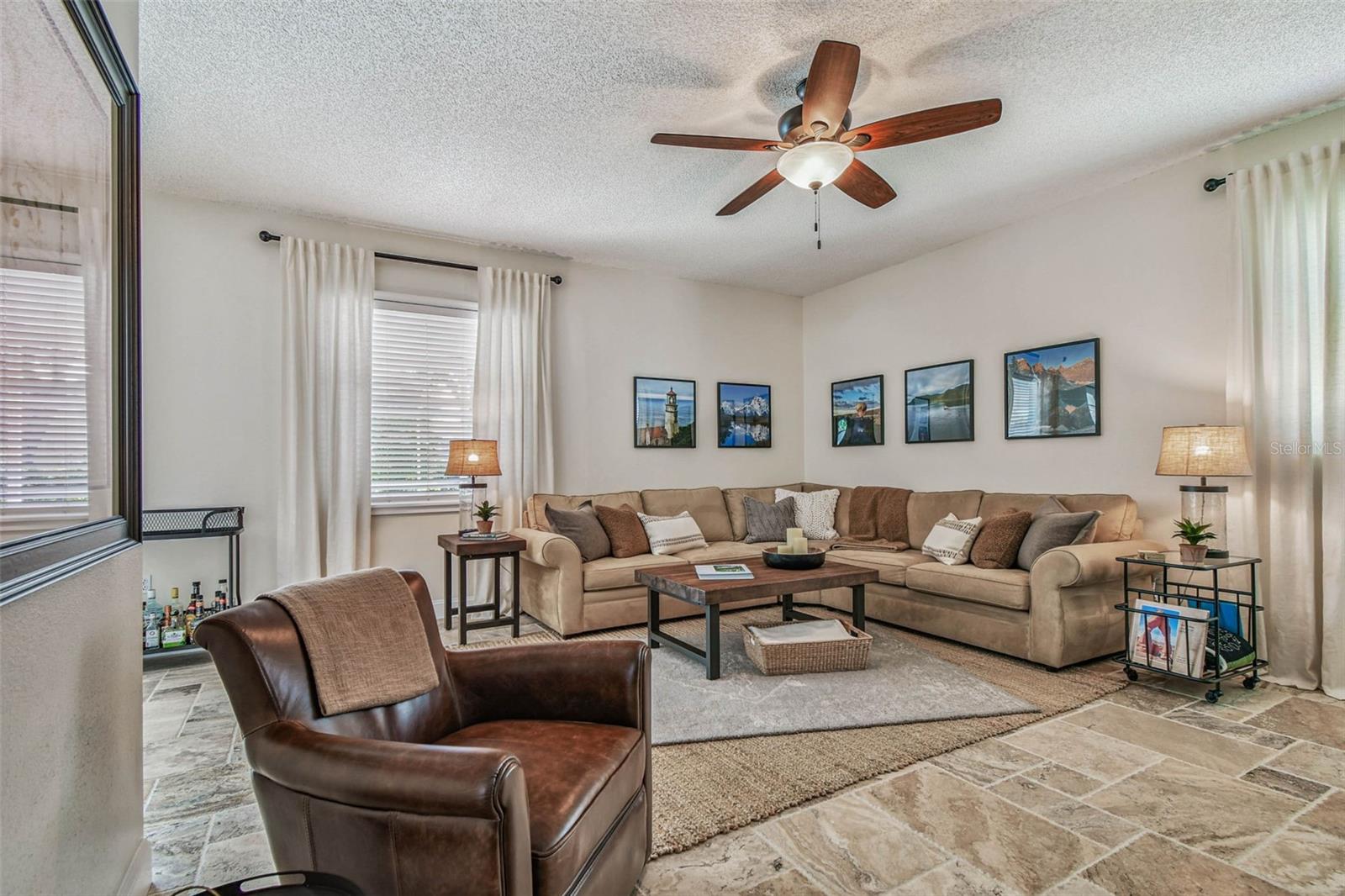 Image 8 of 52 For 1627 Shady Oaks Drive