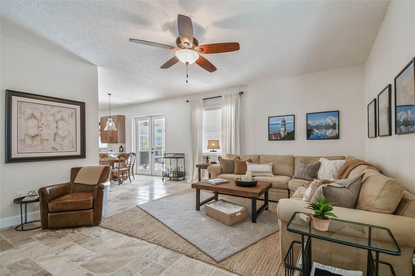Image 9 of 52 For 1627 Shady Oaks Drive