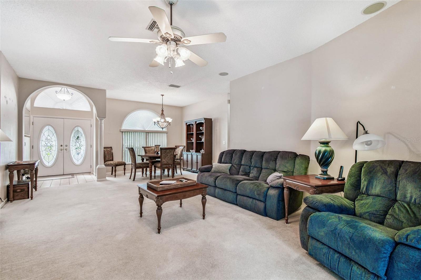 Image 6 of 50 For 11230 Bloomington Drive
